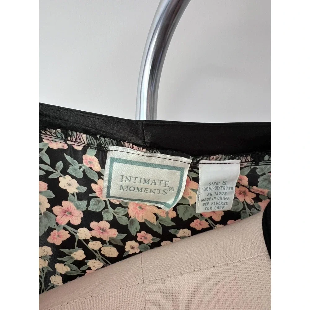 Vintage Black‎ Floral Satin Pajama Top Blouse